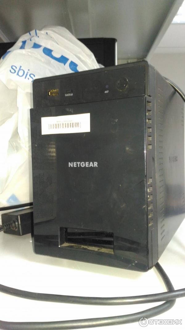 Сетевое хранилище Netgear Readynas RND-4D RN10400 фото