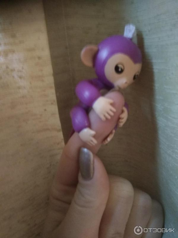 Игровой набор с сюрпризом в шаре Fingerlings фото