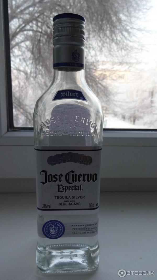 Текила Jose Cuervo Silver фото