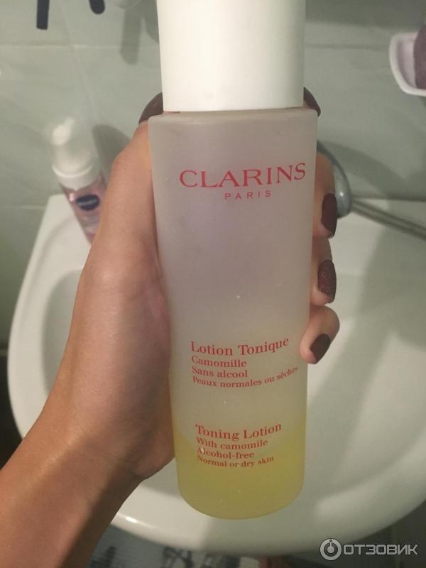 Тонизирующий лосьон Clarins с ромашкой для сухой и нормальной кожи фото