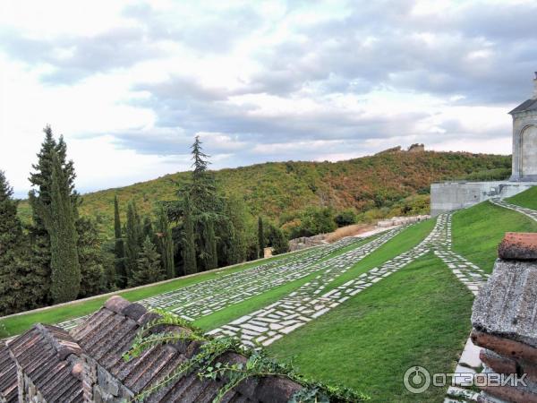 Монастырь Святой Нины (Грузия, Бодбе) фото