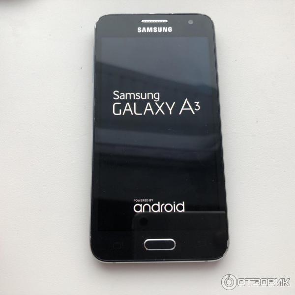 Смартфон Samsung Galaxy A3 фото