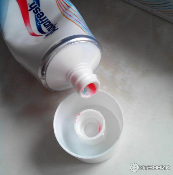 Зубная паста Aquafresh Комплексная защита Отбеливание фото