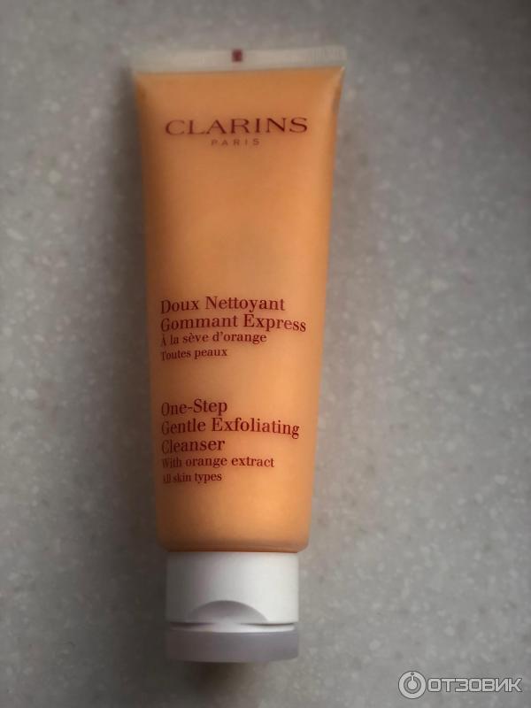 Очищающий крем Clarins с отшелушивающим эффектом Doux Nettoyant Gommant Express с экстрактом апельсина фото