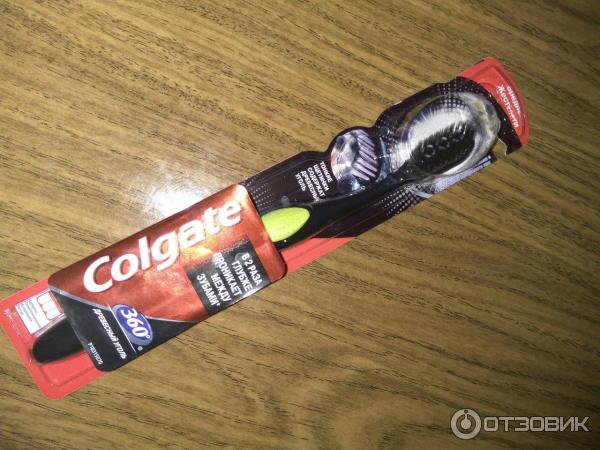 Зубная щетка Colgate 360 Древесный уголь фото