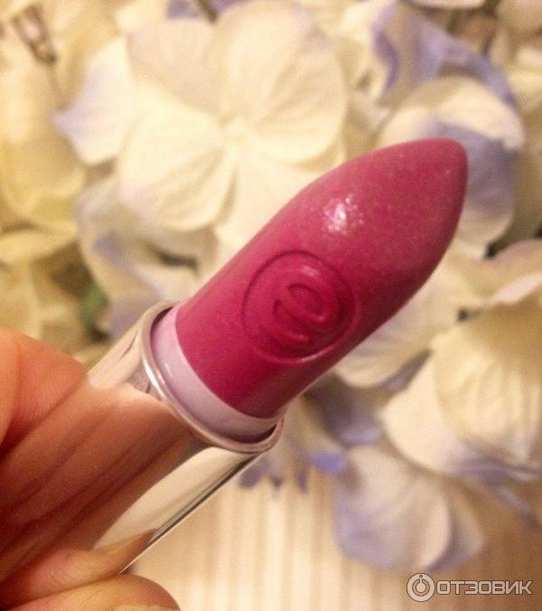 Губная помада Essence Sheer Shine Lipstick