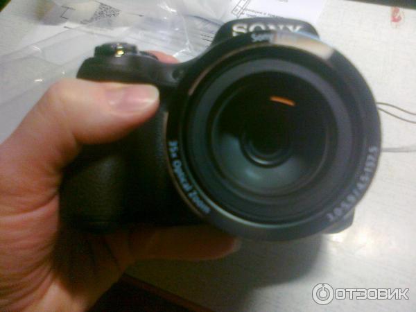 Цифровой фотоаппарат Sony Cyber-shot DSC-H300