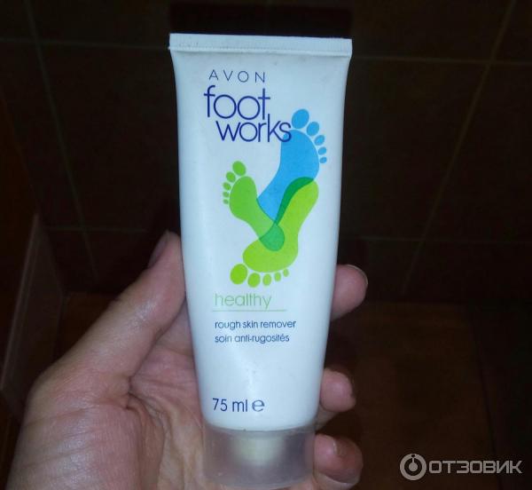 Средство для смягчения огрубевшей кожи ног Avon Footworks Healthy фото