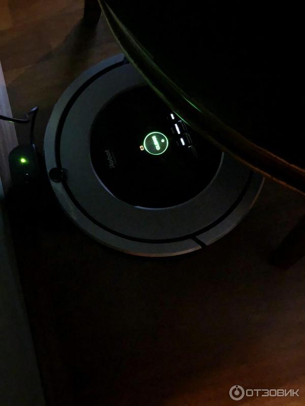 Робот-пылесос iRobot Roomba 886 фото