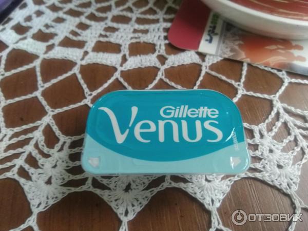 Бритвенный станок Gillette Venus фото