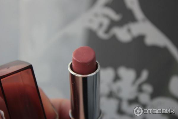 Губная помада Maybelline Color Sensational фото