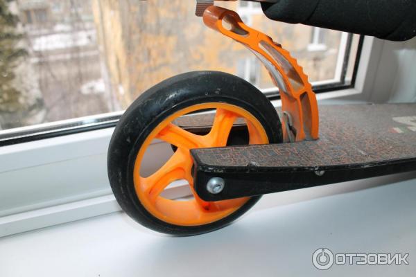 Мотор колесо xiaomi m365 pro. Самокат oxelo mid 7. Как поставить заднее колесо на самокат. Мотор колесо ultron 1600w. Электросамокат xiaomi 365 заднее колесо.