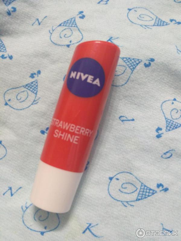 Бальзамы для губ Nivea фото