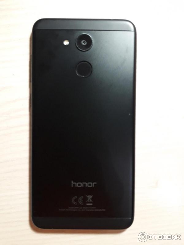 Смартфон Huawei Honor 6C Pro фото