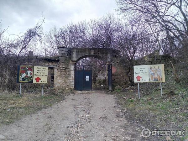 Топловский Свято-Троице-Параскевиевский женский монастырь (Крым) фото