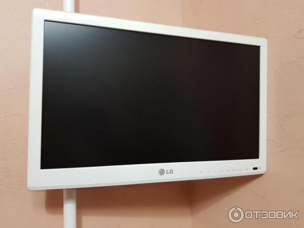 LED-телевизор LG 22LS3590 фото