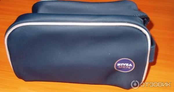 Косметичка мужская нивея. Косметички с прозрачным окном. Nivea косметичка сумка. Косметичка мужская нивея мен. Косметичка мужская дорожная нивея.
