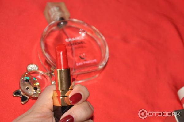 Губная помада Chanel Rouge Coco фото