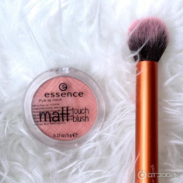 Румяна Essence Satin touch blush фото