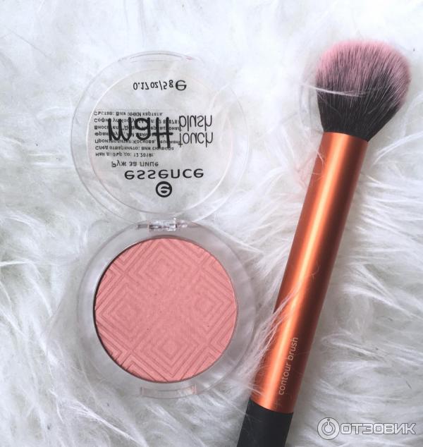 Румяна Essence Satin touch blush фото