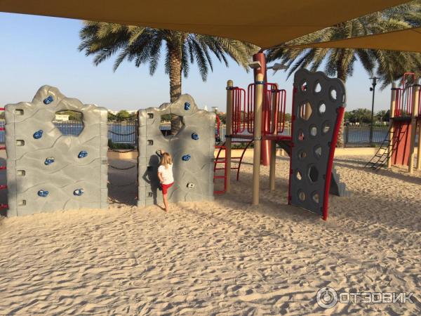 Al Barsha Park - парк в Дубае фото