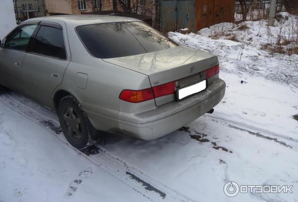 Автомобиль Toyota Camry Gracia седан фото