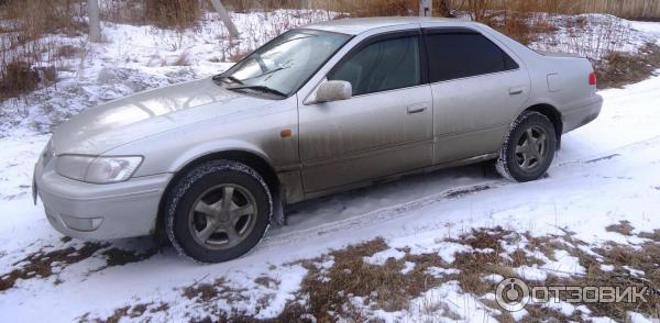 Автомобиль Toyota Camry Gracia седан фото