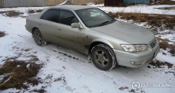 Автомобиль Toyota Camry Gracia седан фото