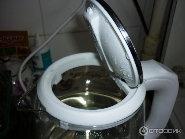 Наклейка на ручку чайника redmond. Как разобрать чайник редмонд. Крышка чайника redmond skykettle. Redmond чайник блютуз wi fi. Разборка подставки электрочайника.