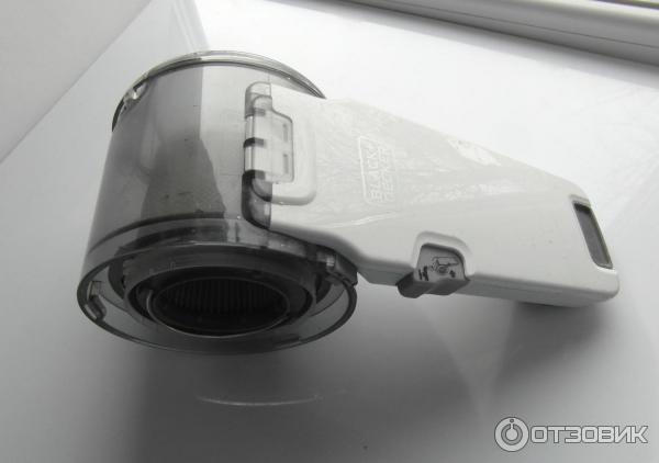 Ручной пылесос Black&Decker PV1820 фото