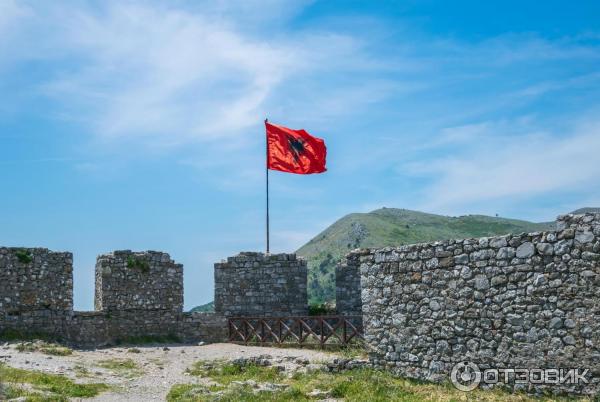 Крепость Розафа (Албания, Шкодер). Виды. Панорама. Албанский Флаг.