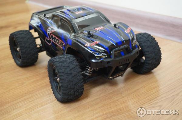 Радиоуправляемая модель автомобиля REMO HOBBY монстр 1:16 RTR Smax фото