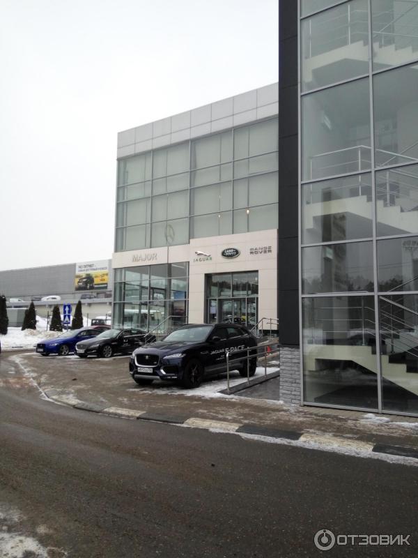 Мажор авто новорижское шоссе. , 9 км от мкад. Новорижское шоссе 9 км от мкад автосалон. Мажор сити новая рига. Новорижское шоссе автосалон мэйджор.