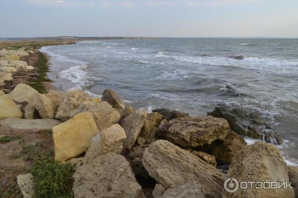 Отдых с палатками на берегу Керченского пролива (Россия, Крым) фото