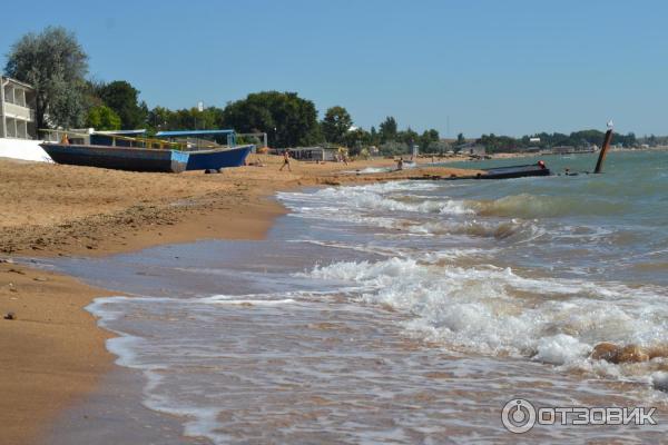 Отдых с палатками на берегу Керченского пролива (Россия, Крым) фото