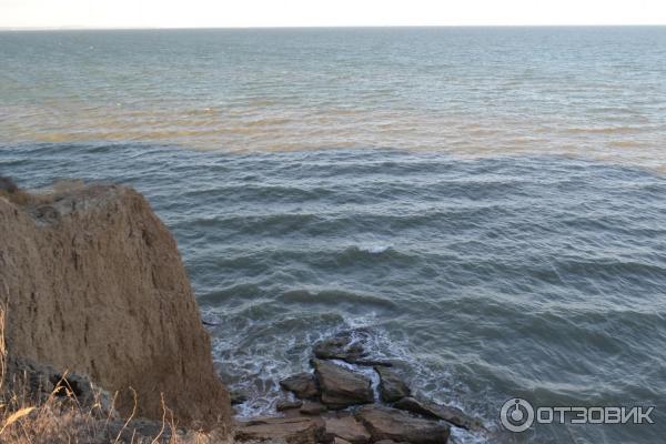 Отдых с палатками на берегу Керченского пролива (Россия, Крым) фото