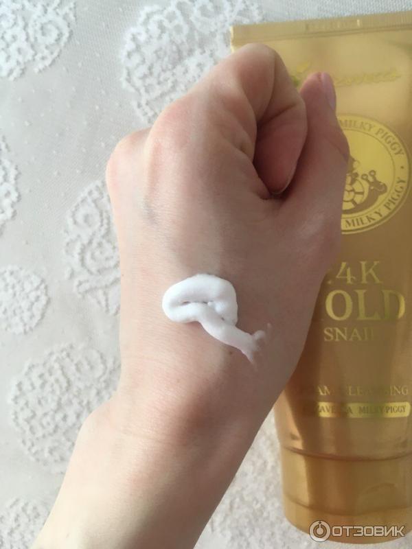 Пенка для умывания Elizavecca 24K Gold Snail Cleansing Foam
