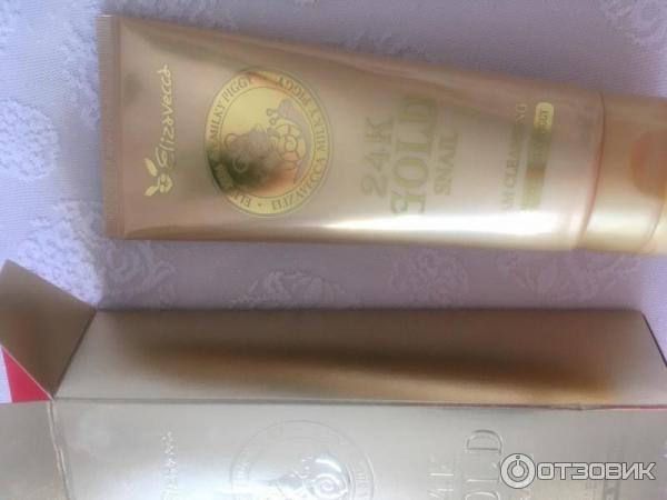 Пенка для умывания Elizavecca 24K Gold Snail Cleansing Foam