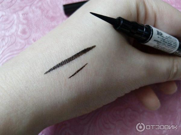 Подводка для глаз Essence Superfine Eyeliner Pen фото