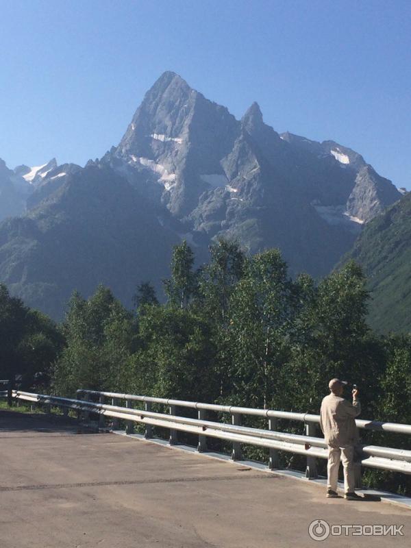 Канатная дорога в пос. Домбай (Россия, Карачаево-Черкессия) фото