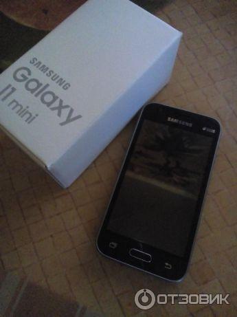 Смартфон Samsung galaxy j1 mini фото