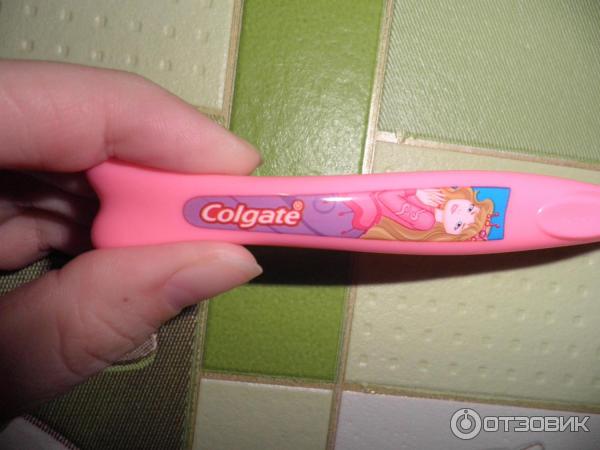 Зубная щетка Colgate для детей 2+ фото