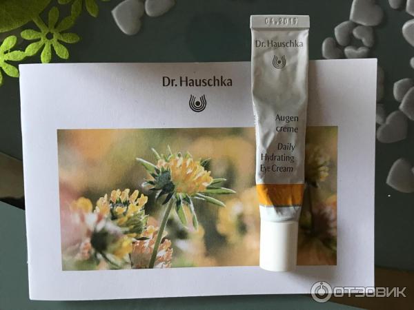 Крем для кожи вокруг глаз Dr.Hauschka Hydrating Eye Cream фото