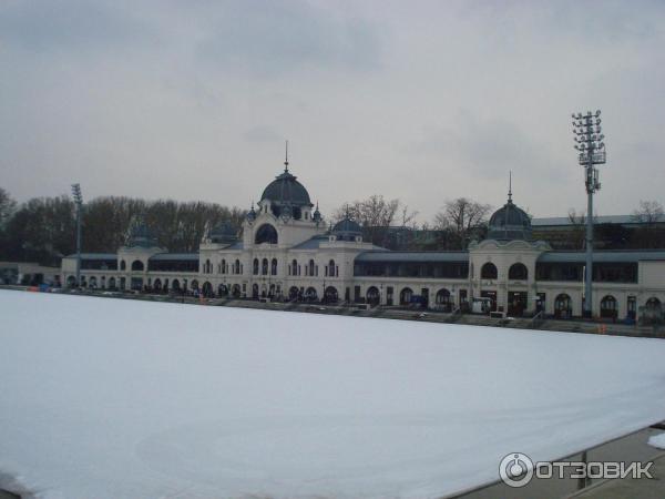 Экскурсия в замок Вайдахуняд (Венгрия, Будапешт) фото