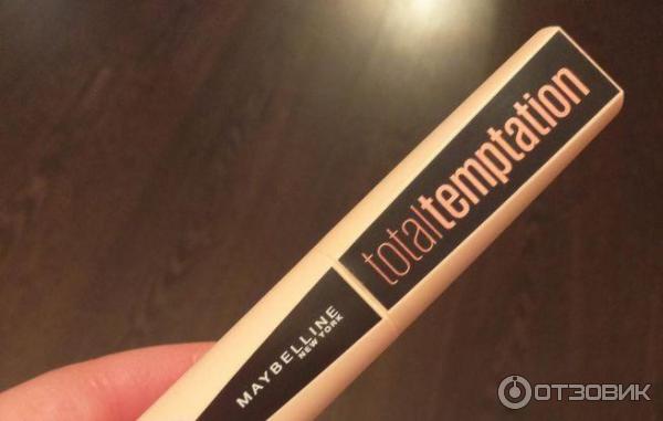 Тушь для ресниц Maybelline Total Temptation фото