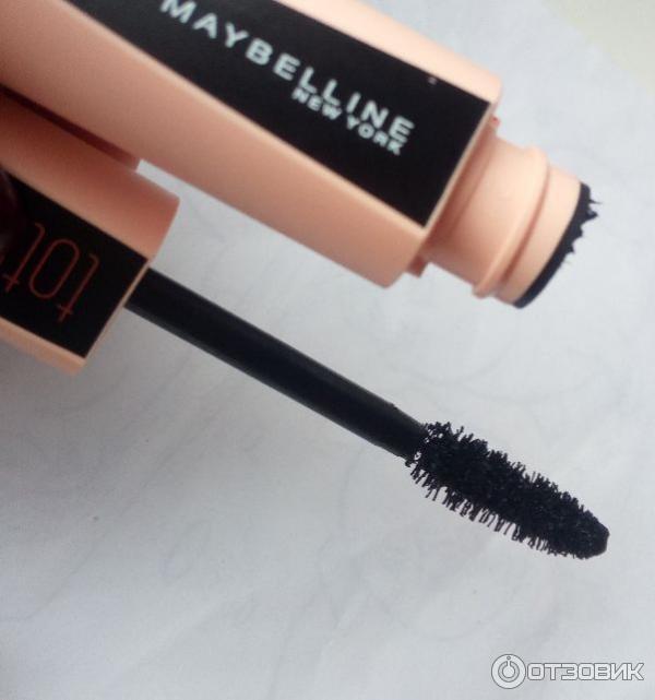 Тушь для ресниц Maybelline Total Temptation фото