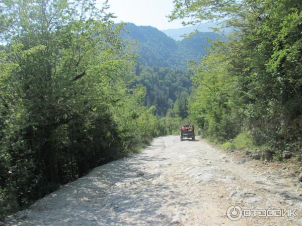 Дорога к Гегскому водопаду