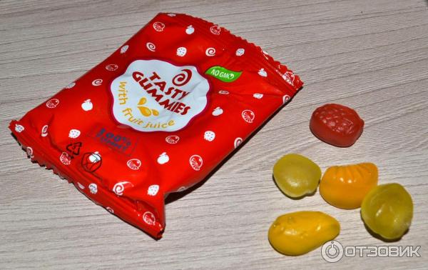 Мармелад с игрушкой Sweet Box Маша и Медведь фото