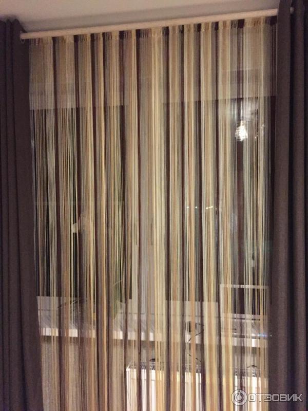 Шторы кисея «веревочные или нитяные шторы» с фото в интерьере спальни и гостиной