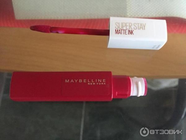 Жидкая губная помада Maybelline New York SuperStay Matte Ink Liquid Lipstick фото